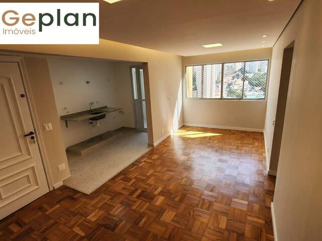 #8990 - Apartamento para Venda em São Paulo - SP - 2