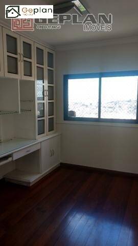 Apartamento à venda com 4 quartos, 250m² - Foto 6