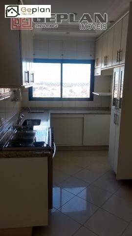 Apartamento à venda com 4 quartos, 250m² - Foto 12