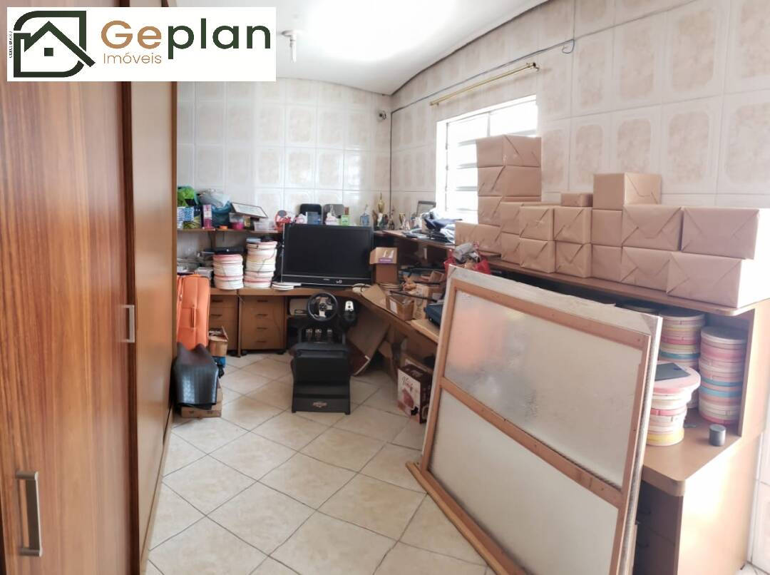 Casa à venda com 4 quartos, 200m² - Foto 36