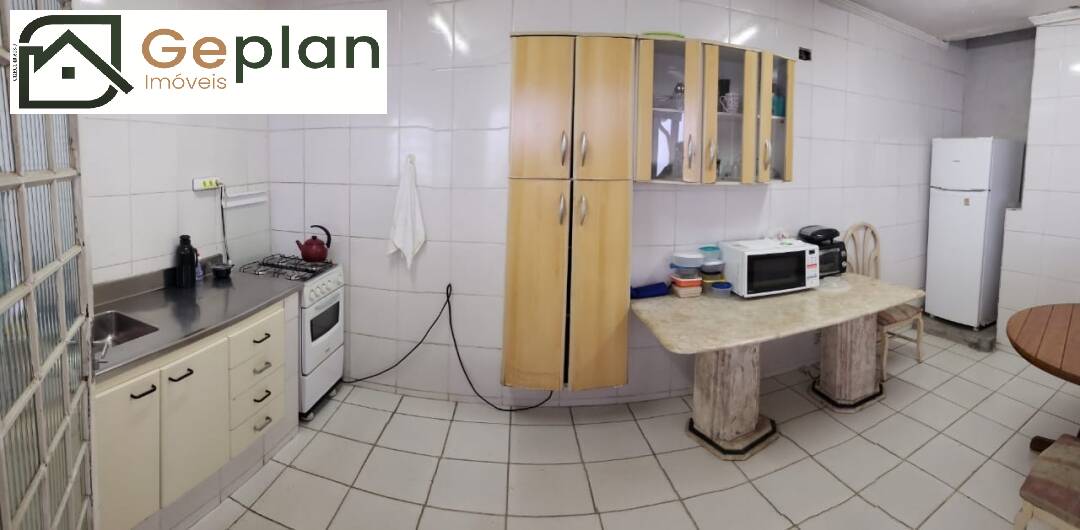 Casa à venda com 4 quartos, 200m² - Foto 62