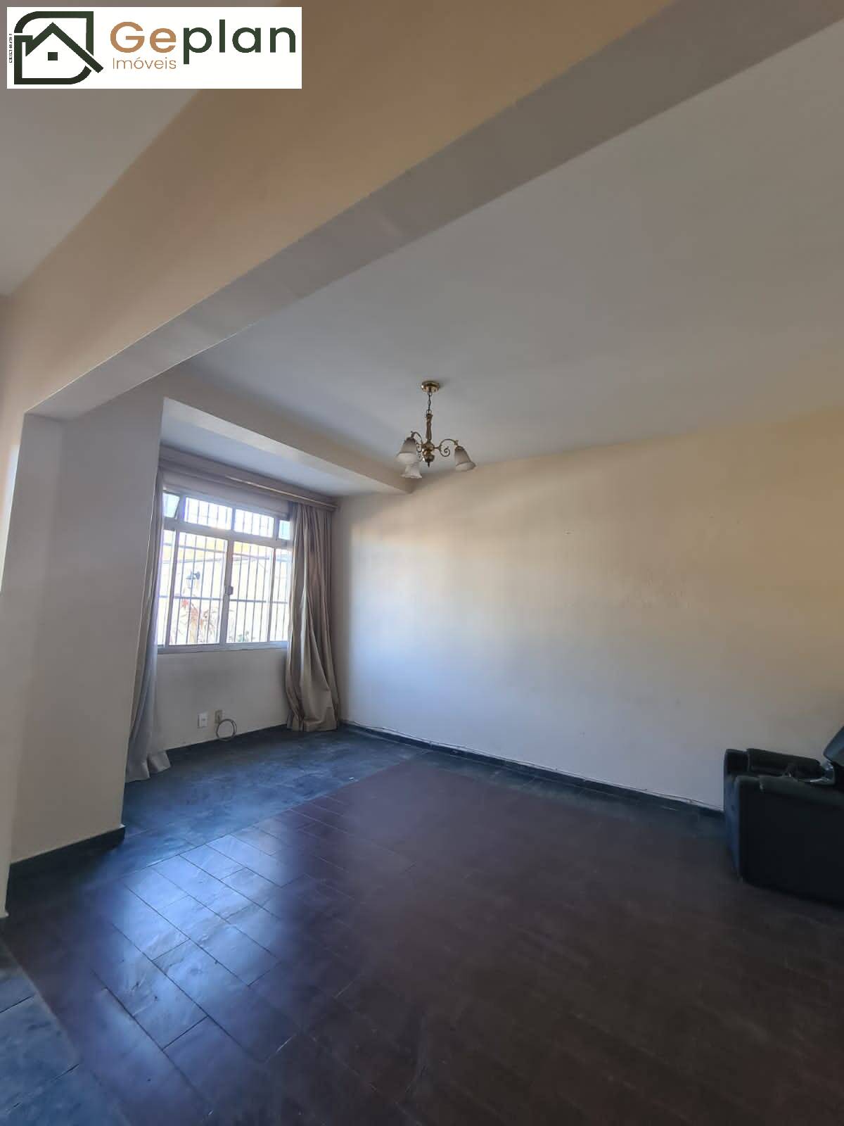 Casa à venda com 4 quartos, 300m² - Foto 29