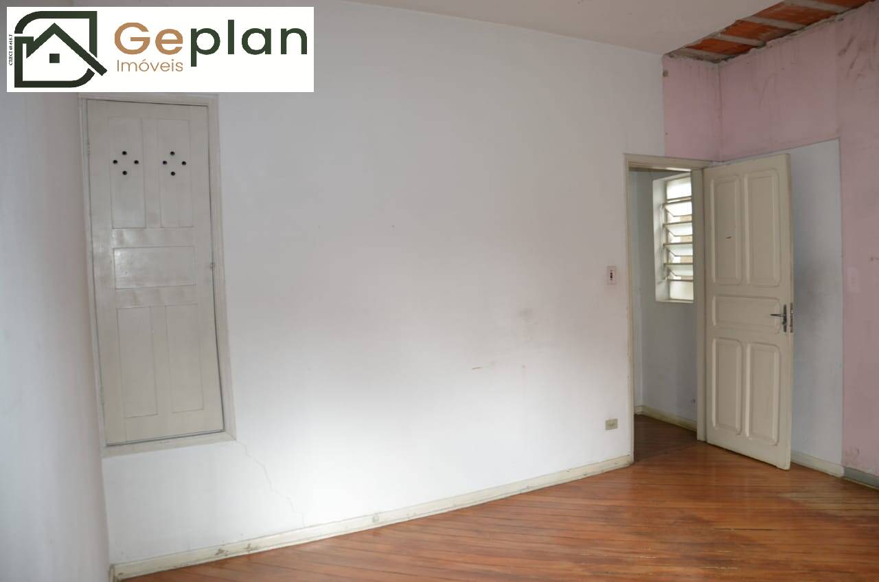 Casa à venda com 4 quartos, 200m² - Foto 9