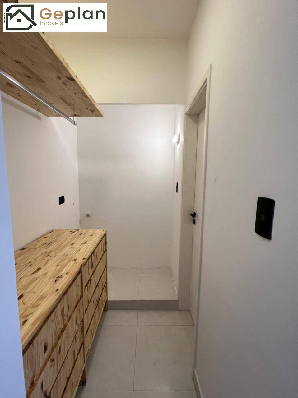 Apartamento à venda com 1 quarto, 33m² - Foto 12