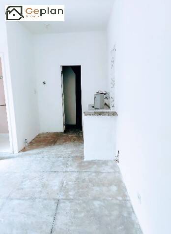 Casa à venda com 2 quartos, 160m² - Foto 13