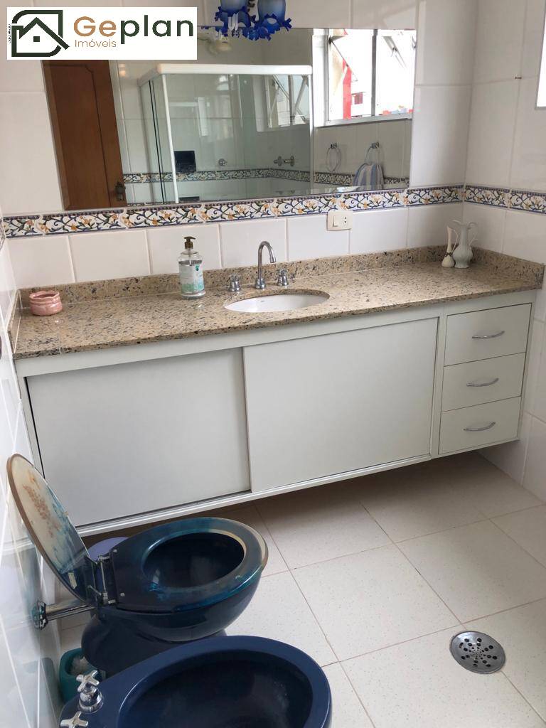 Apartamento à venda com 3 quartos, 135m² - Foto 10