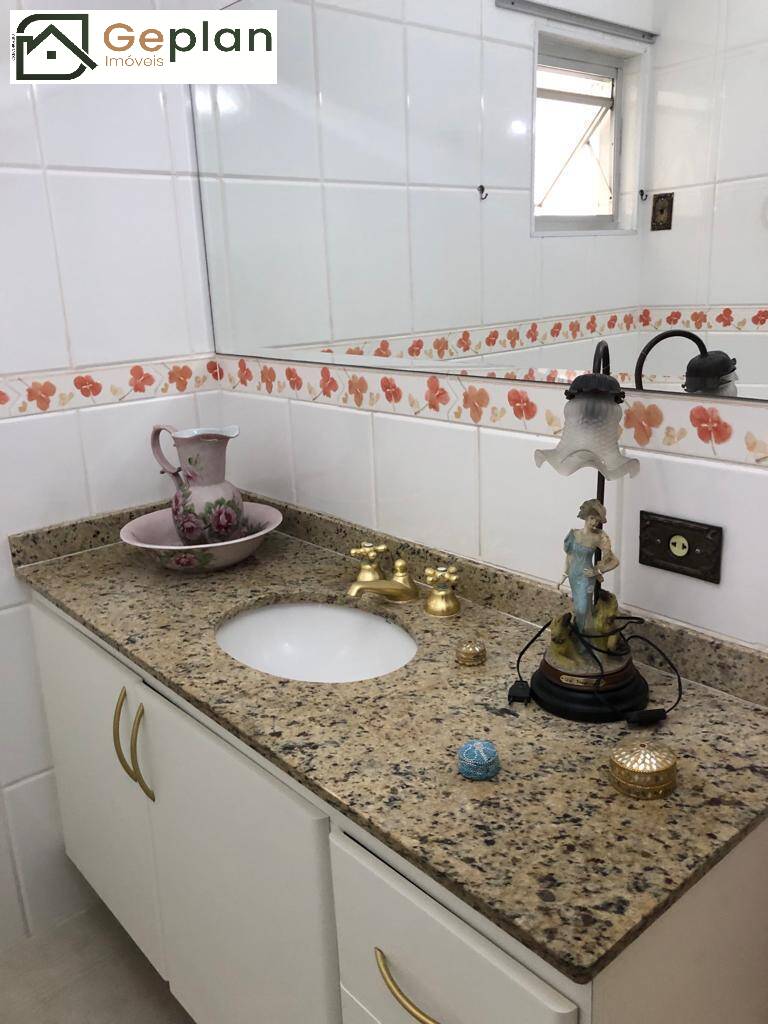 Apartamento à venda com 3 quartos, 135m² - Foto 11