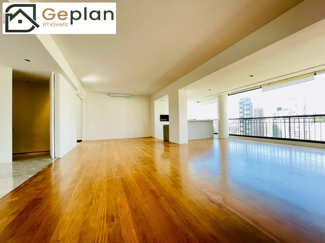 Apartamento à venda com 3 quartos, 215m² - Foto 8