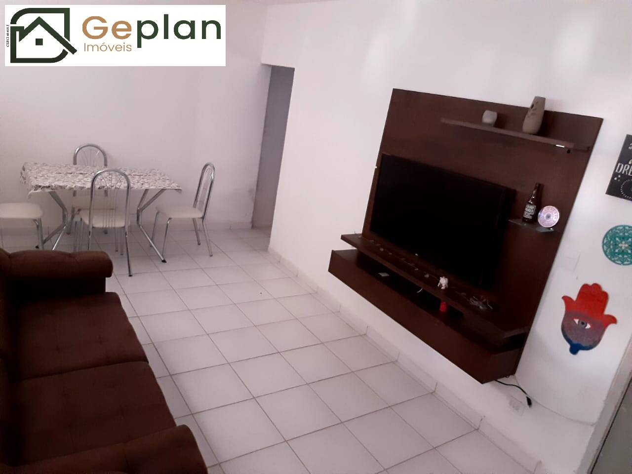 Apartamento à venda com 2 quartos, 700m² - Foto 6