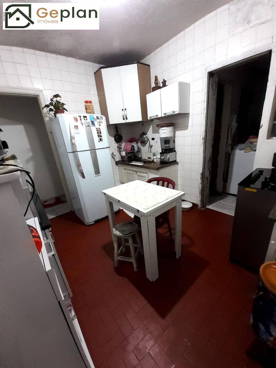 Apartamento à venda com 2 quartos, 700m² - Foto 10