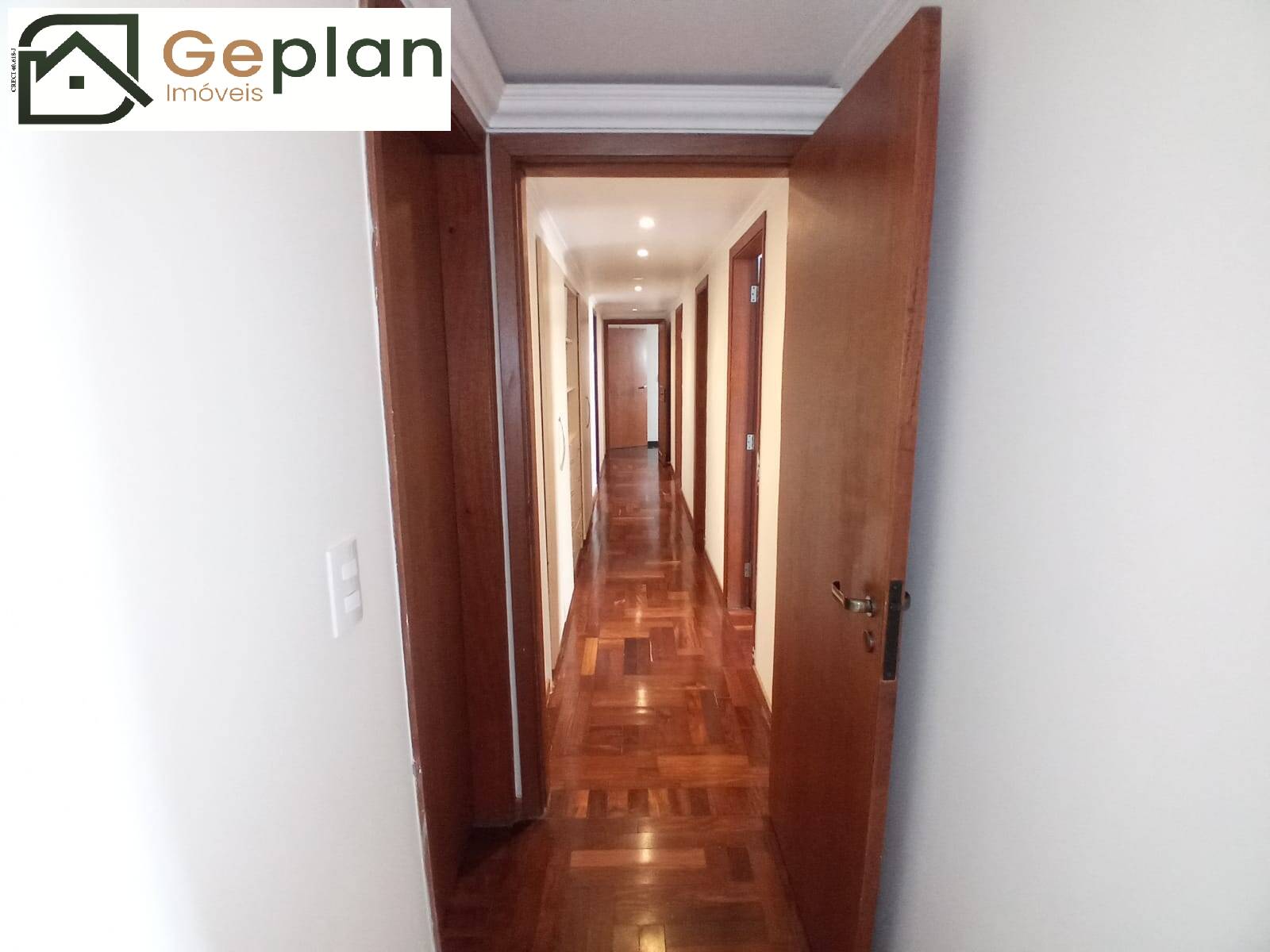 Apartamento à venda com 3 quartos, 200m² - Foto 50