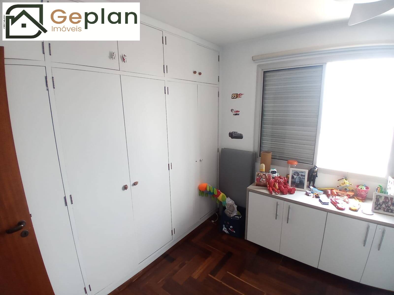 Apartamento à venda com 3 quartos, 200m² - Foto 36