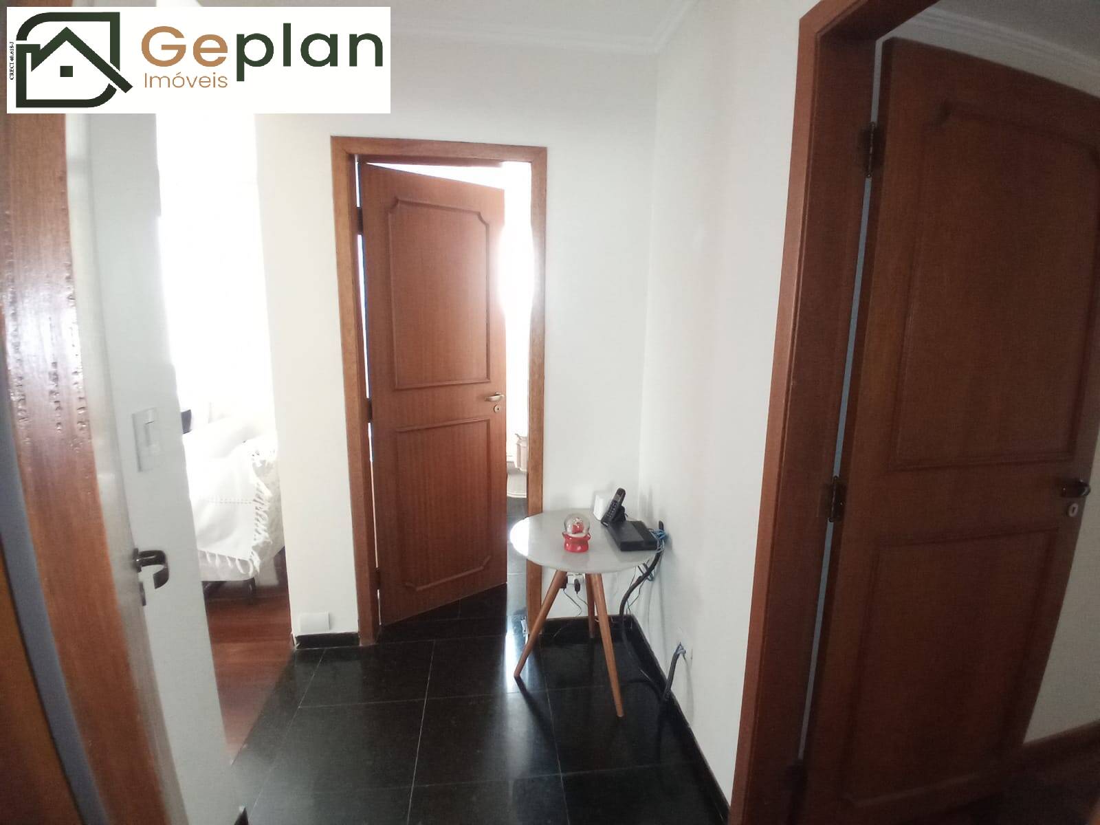 Apartamento à venda com 3 quartos, 200m² - Foto 23