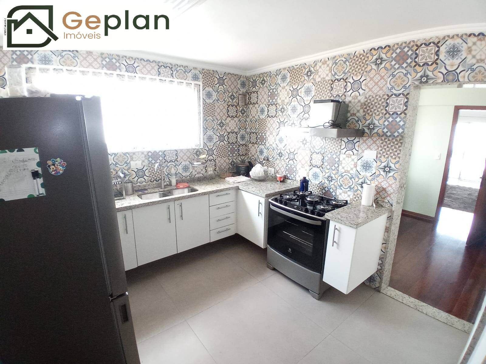 Apartamento à venda com 3 quartos, 200m² - Foto 12