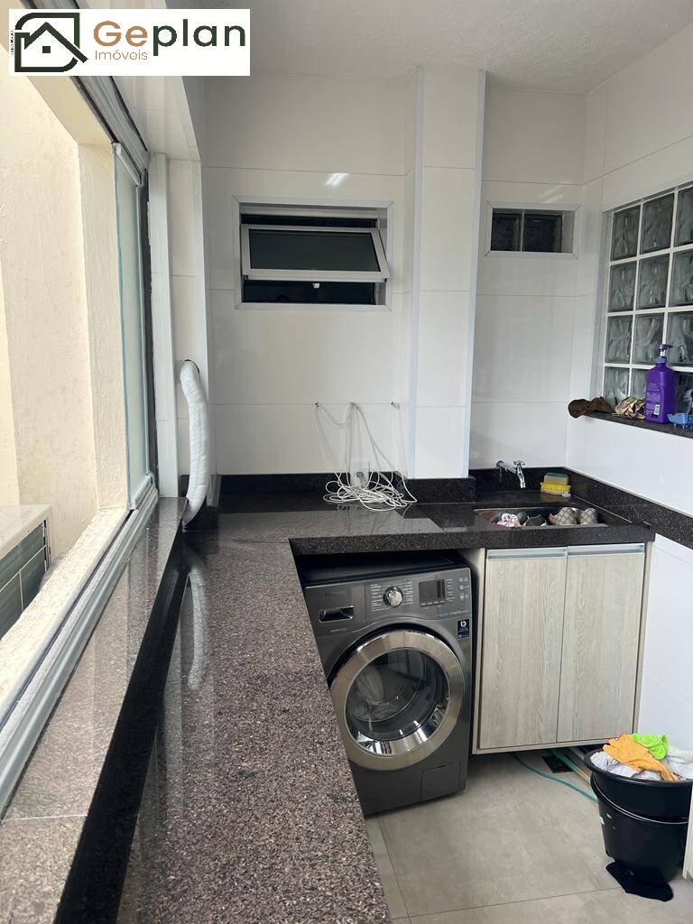 Apartamento à venda com 3 quartos, 115m² - Foto 17