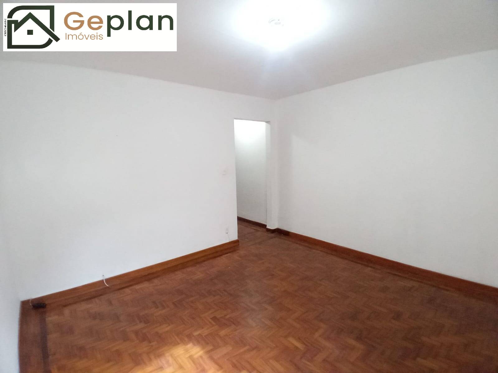 Casa para alugar com 2 quartos, 130m² - Foto 3