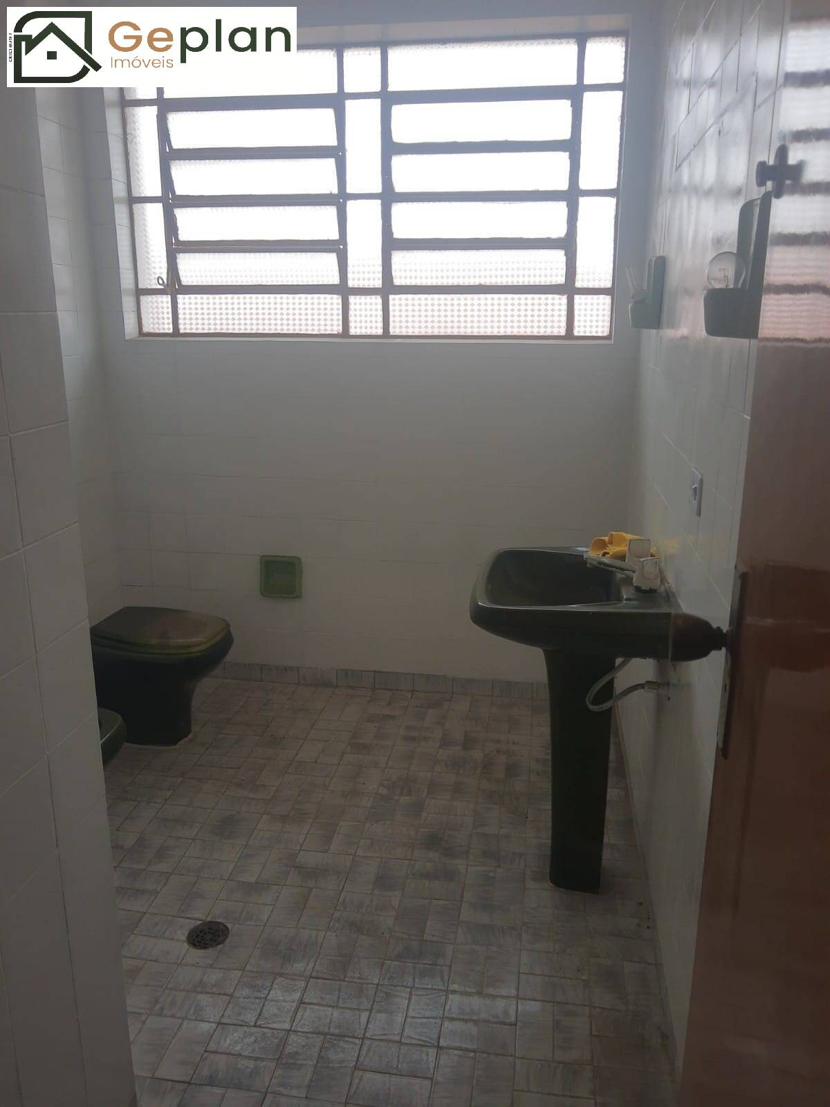 Casa à venda com 3 quartos, 196m² - Foto 6