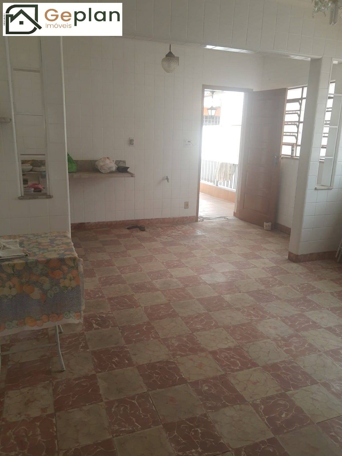 Casa à venda com 3 quartos, 196m² - Foto 11