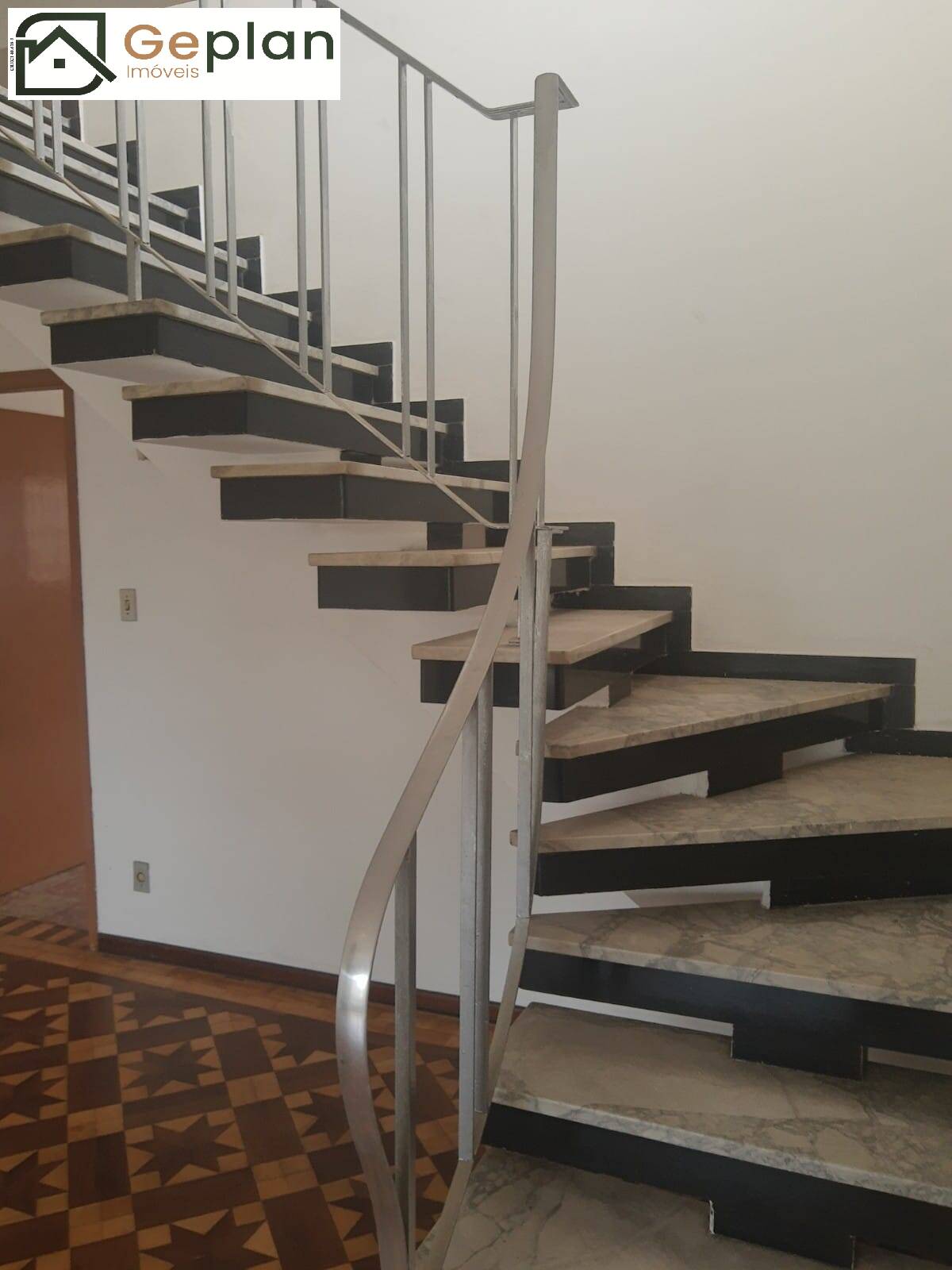 Casa à venda com 3 quartos, 196m² - Foto 17