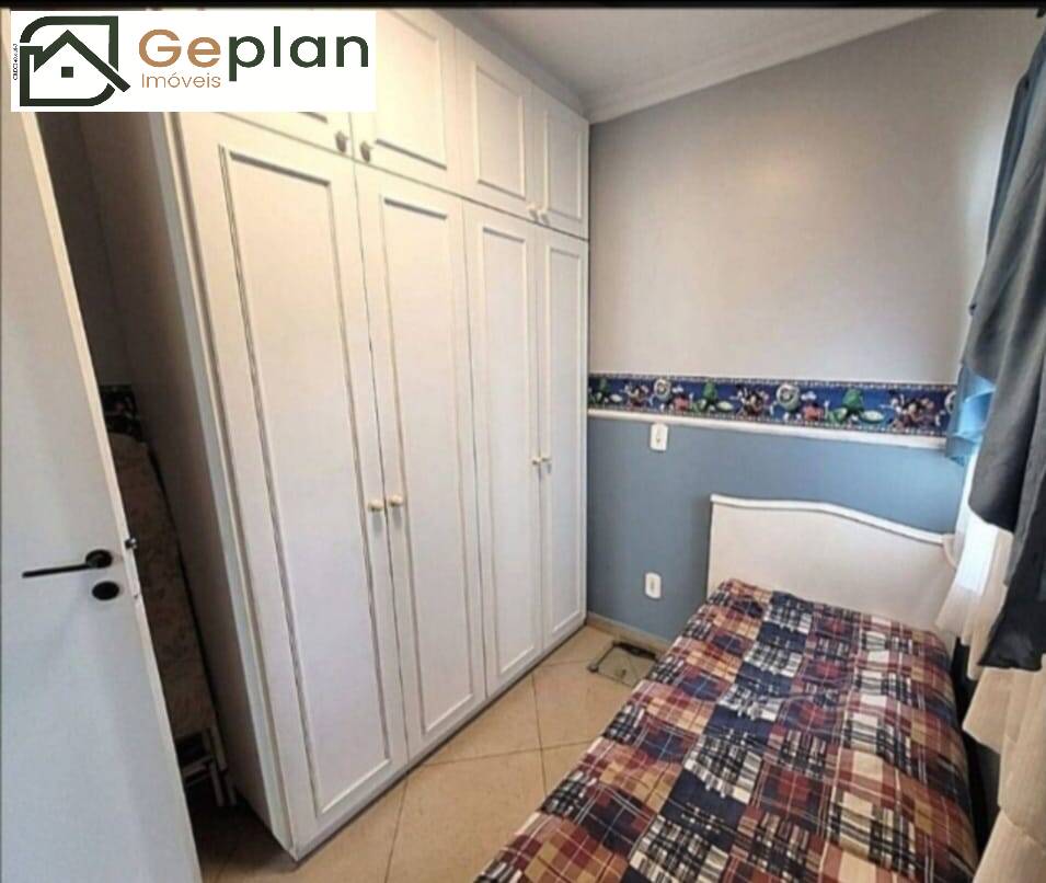 Apartamento à venda com 3 quartos, 77m² - Foto 2