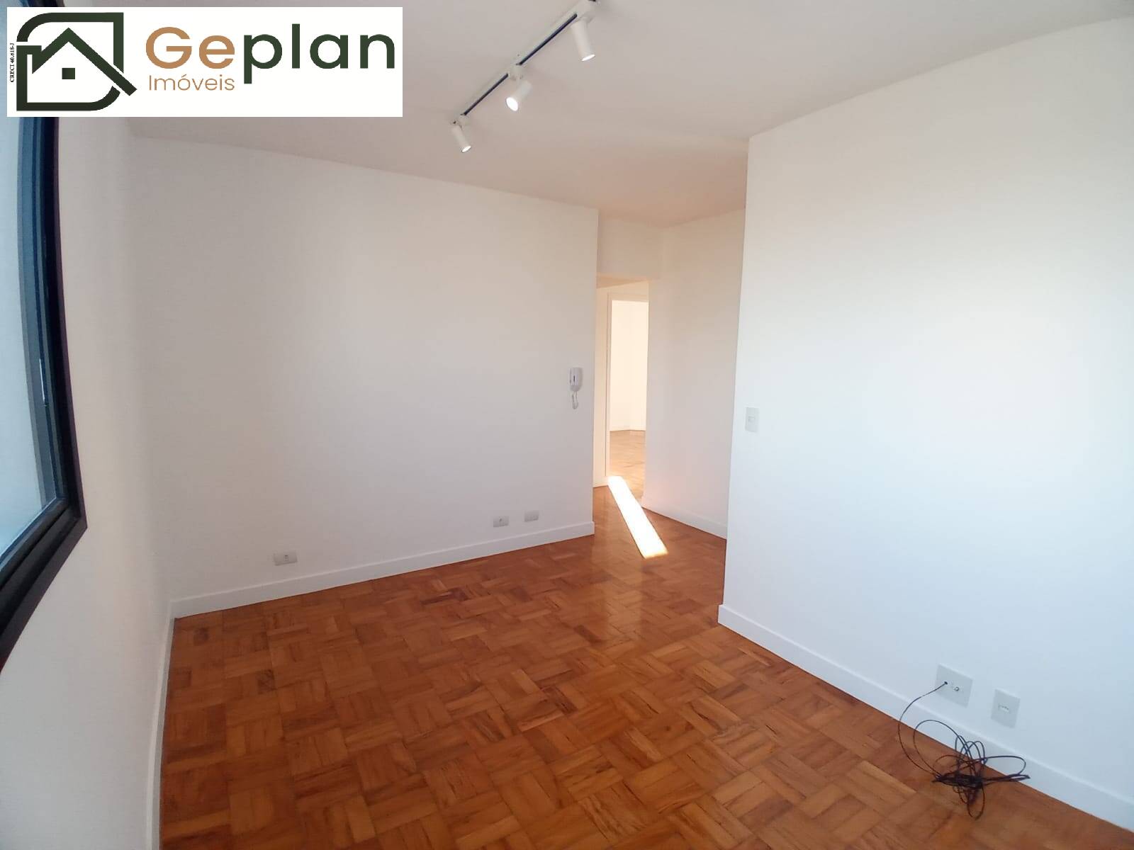 Apartamento à venda e aluguel com 2 quartos, 56m² - Foto 2