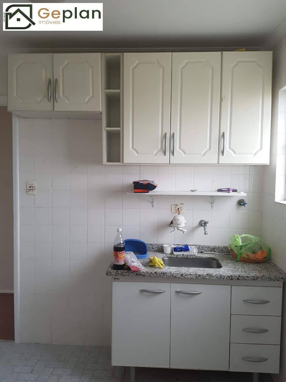 Apartamento à venda com 3 quartos, 75m² - Foto 12