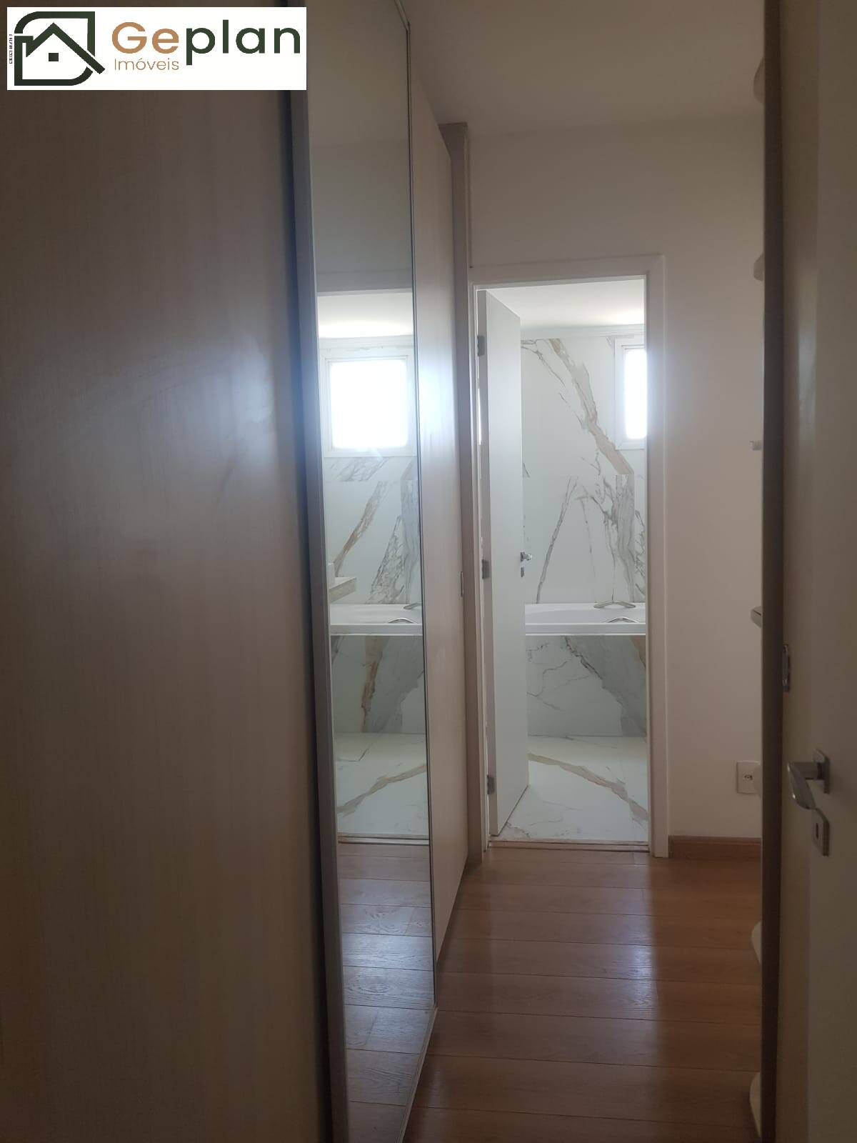 Apartamento à venda com 3 quartos, 142m² - Foto 18