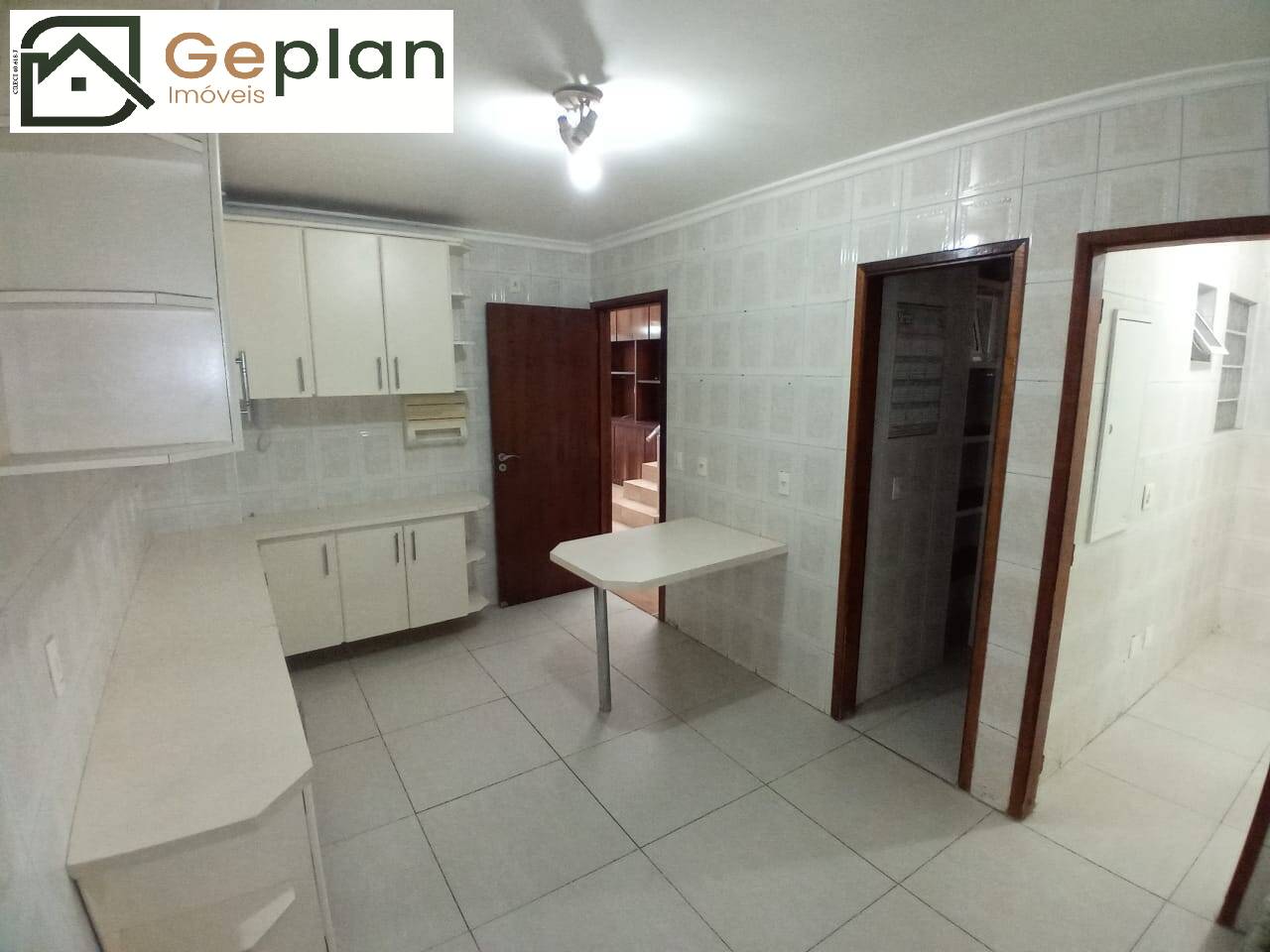 Casa de Condomínio à venda com 3 quartos, 250m² - Foto 64