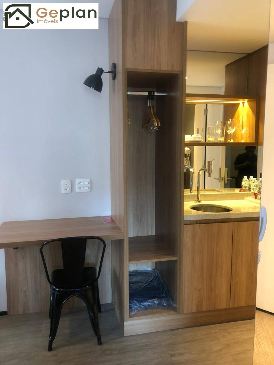 Apartamento à venda com 1 quarto, 20m² - Foto 2