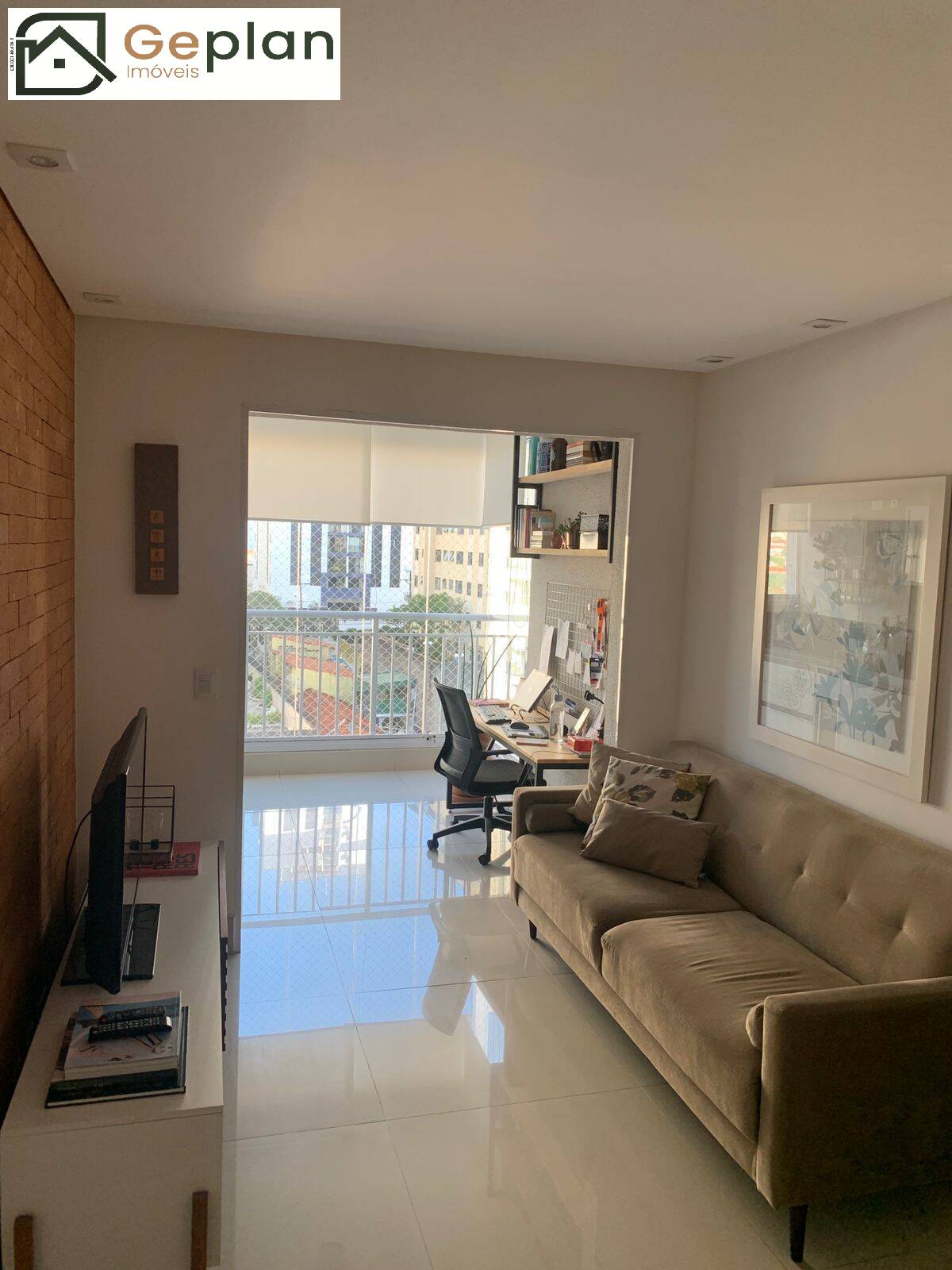 Apartamento à venda com 2 quartos, 64m² - Foto 1