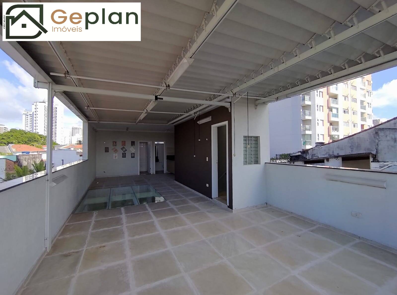 Casa à venda com 3 quartos, 220m² - Foto 32