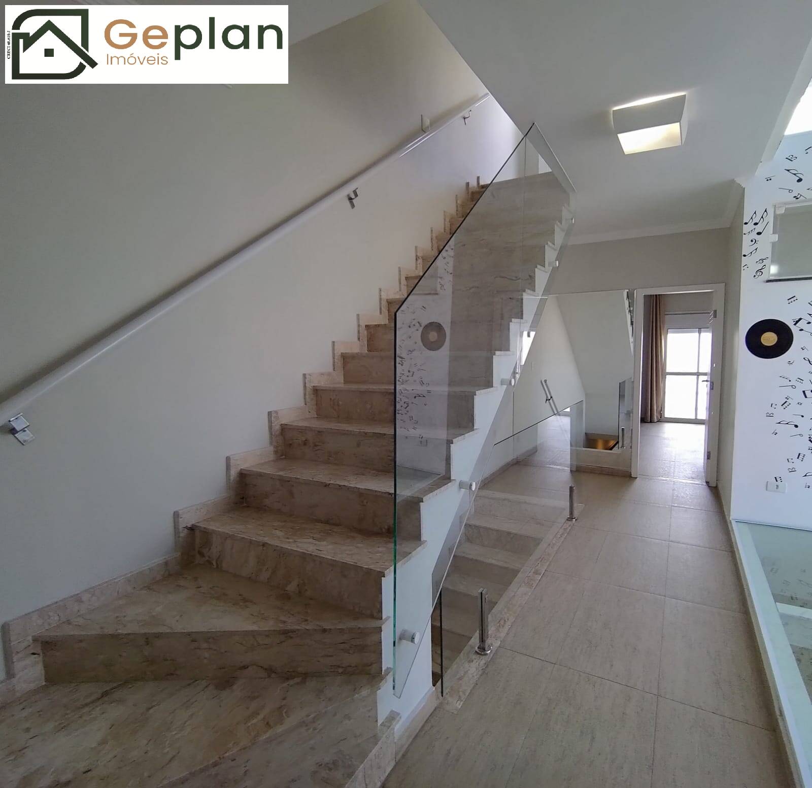 Casa à venda com 3 quartos, 220m² - Foto 12