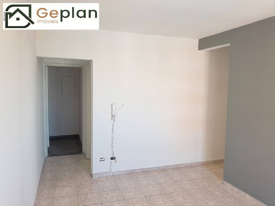 Apartamento para alugar com 3 quartos, 97m² - Foto 5