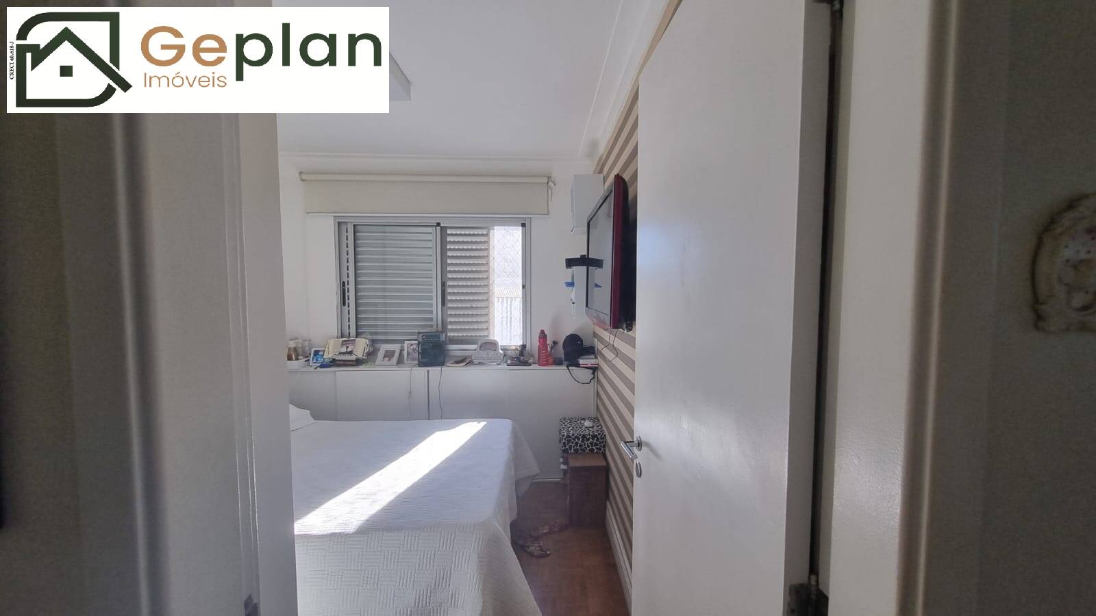 Apartamento à venda com 2 quartos, 60m² - Foto 4