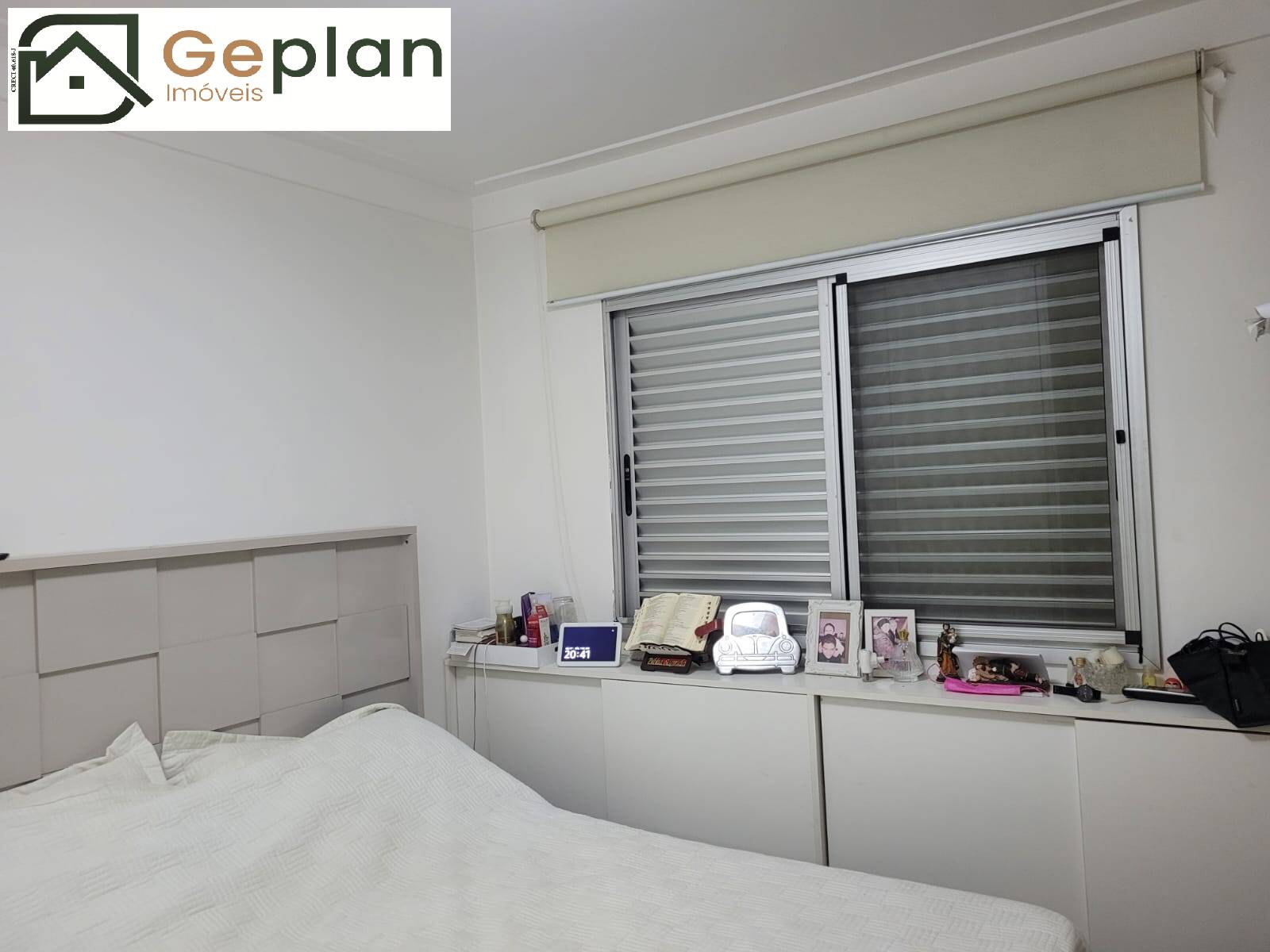 Apartamento à venda com 2 quartos, 60m² - Foto 2