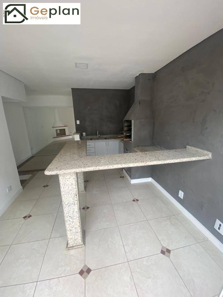 Casa à venda com 3 quartos, 196m² - Foto 29