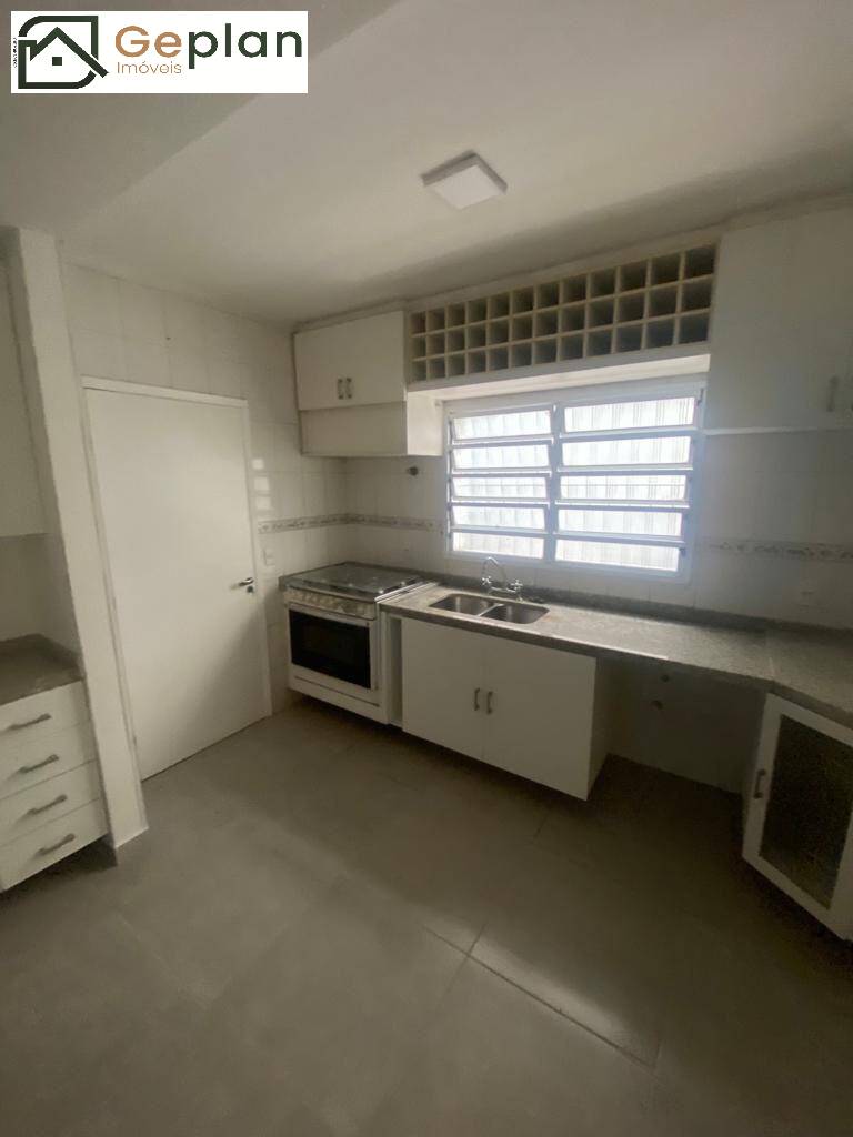 Casa à venda com 3 quartos, 196m² - Foto 33