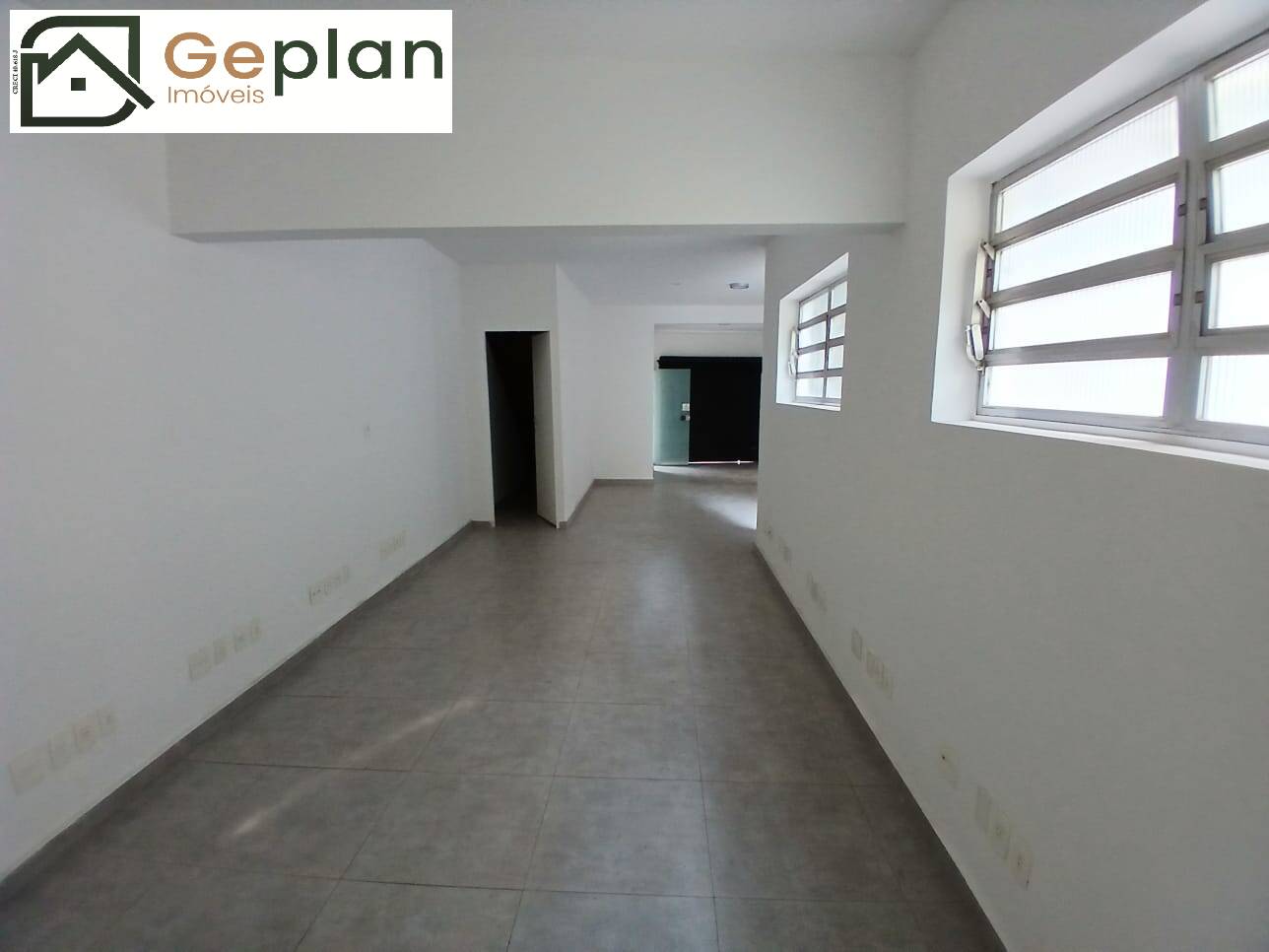 Casa à venda e aluguel com 2 quartos, 110m² - Foto 6