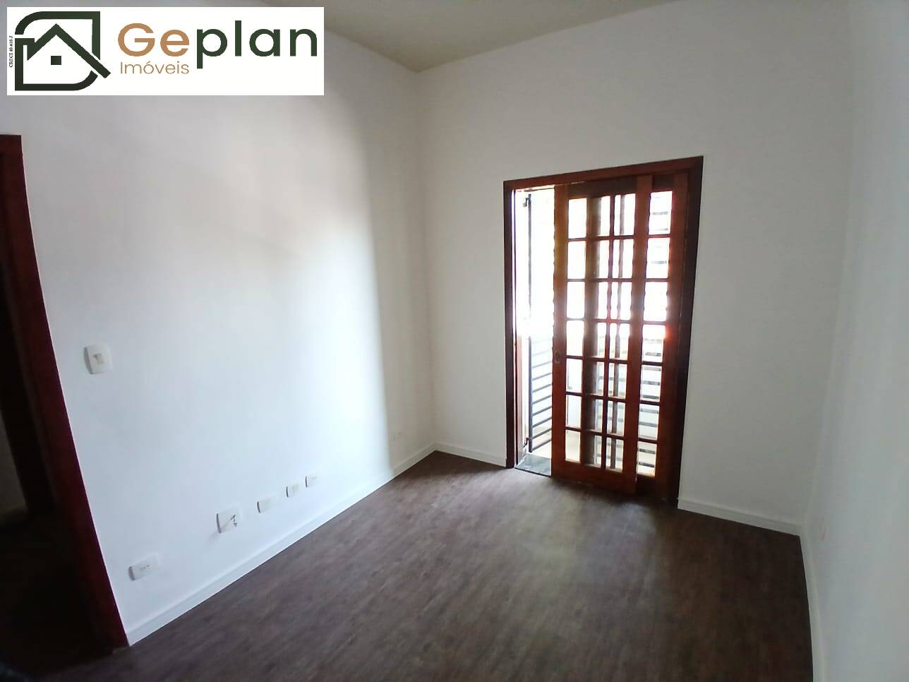 Casa à venda e aluguel com 2 quartos, 110m² - Foto 34