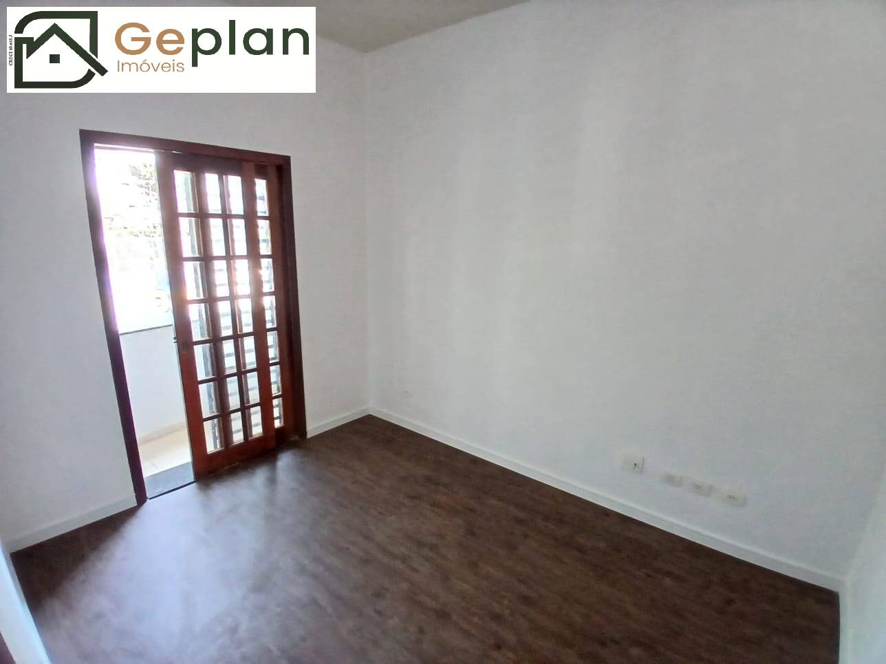 Casa à venda e aluguel com 2 quartos, 110m² - Foto 28