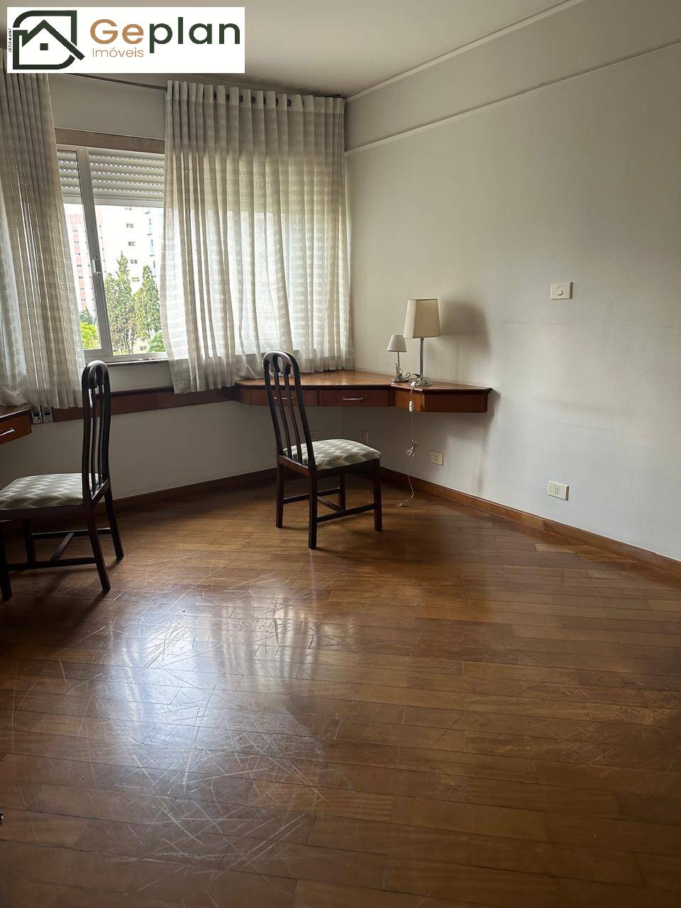 Apartamento à venda com 2 quartos, 132m² - Foto 2