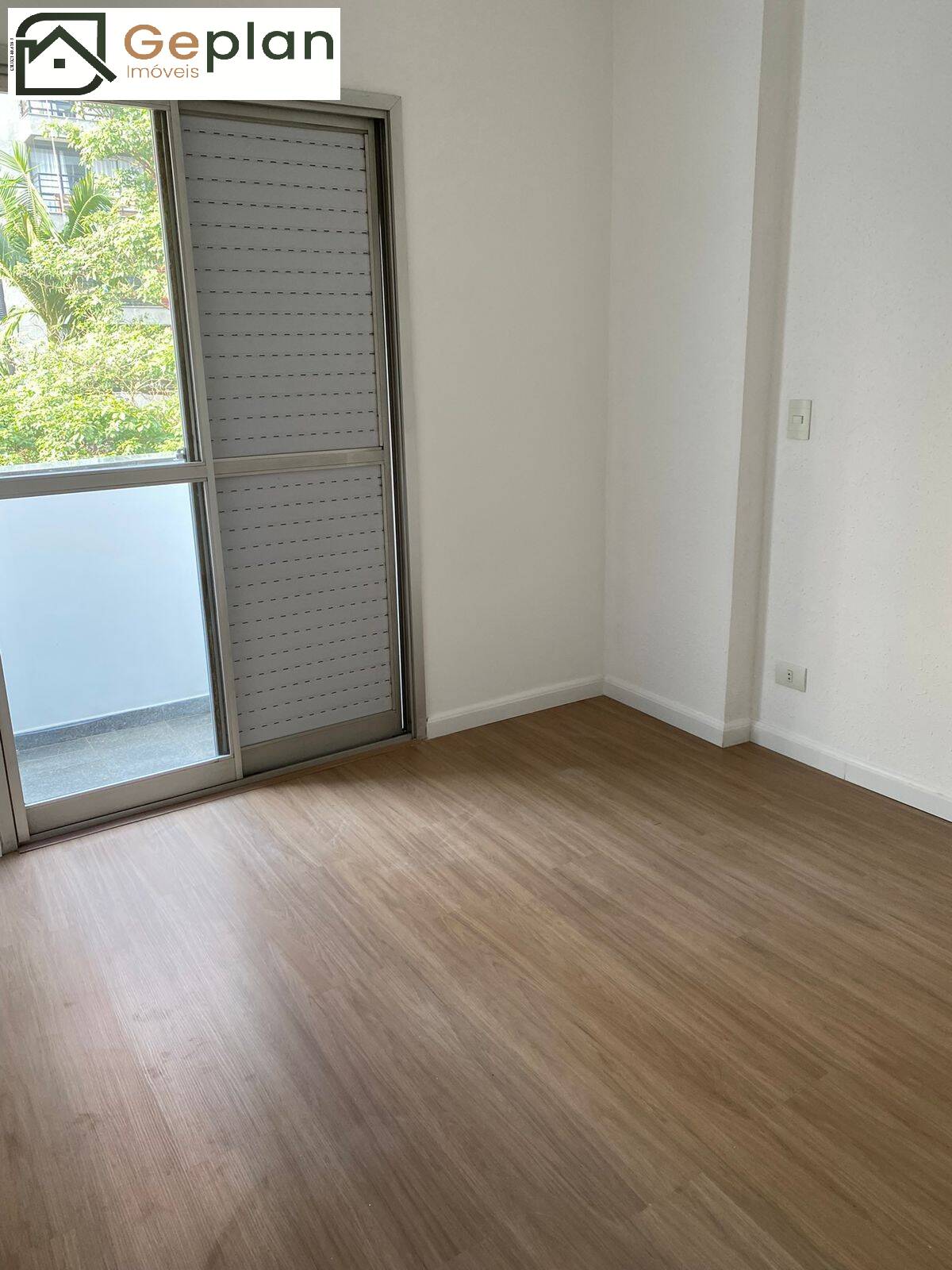 Apartamento à venda e aluguel com 3 quartos, 102m² - Foto 4