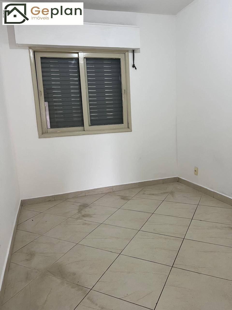 Apartamento para alugar com 3 quartos, 85m² - Foto 6