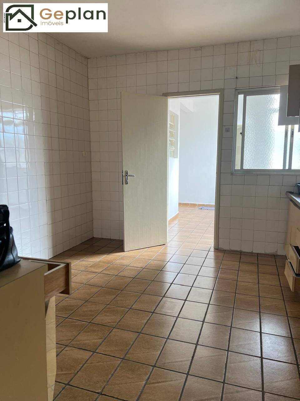 Apartamento para alugar com 3 quartos, 85m² - Foto 8