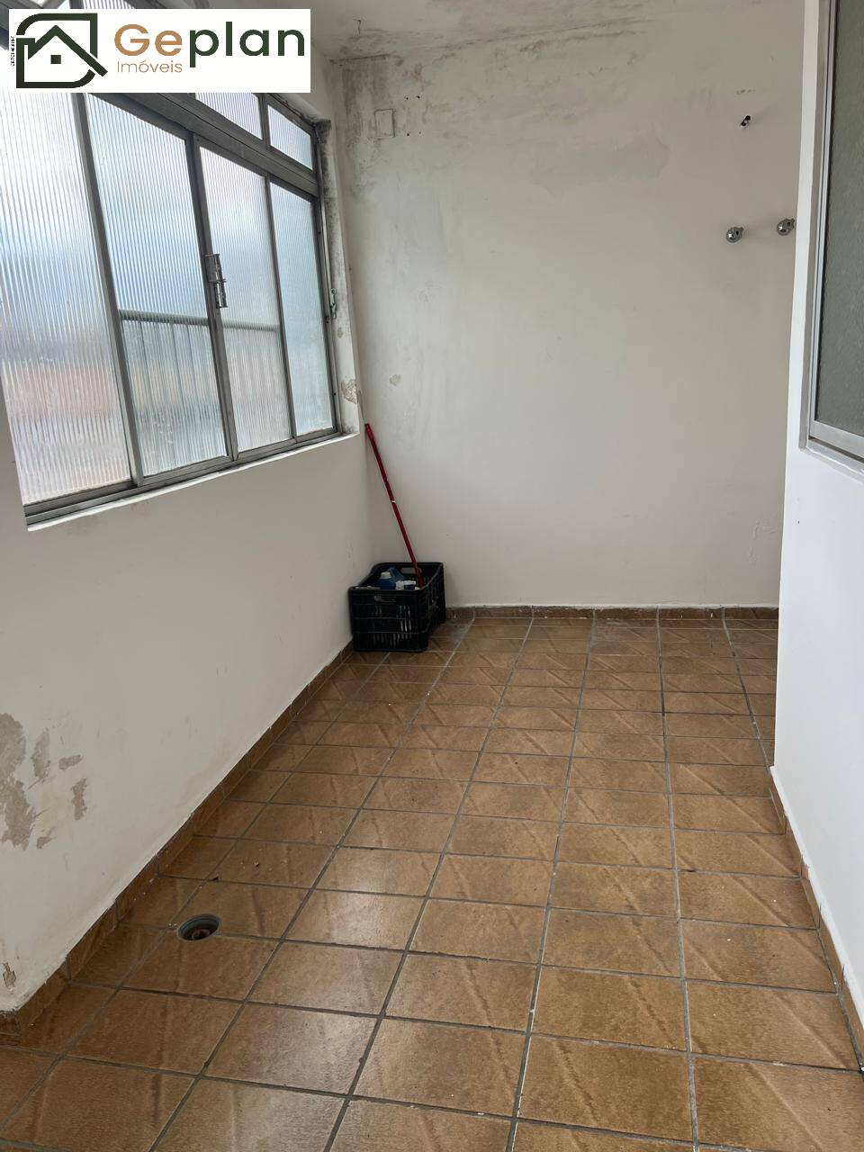 Apartamento para alugar com 3 quartos, 85m² - Foto 11