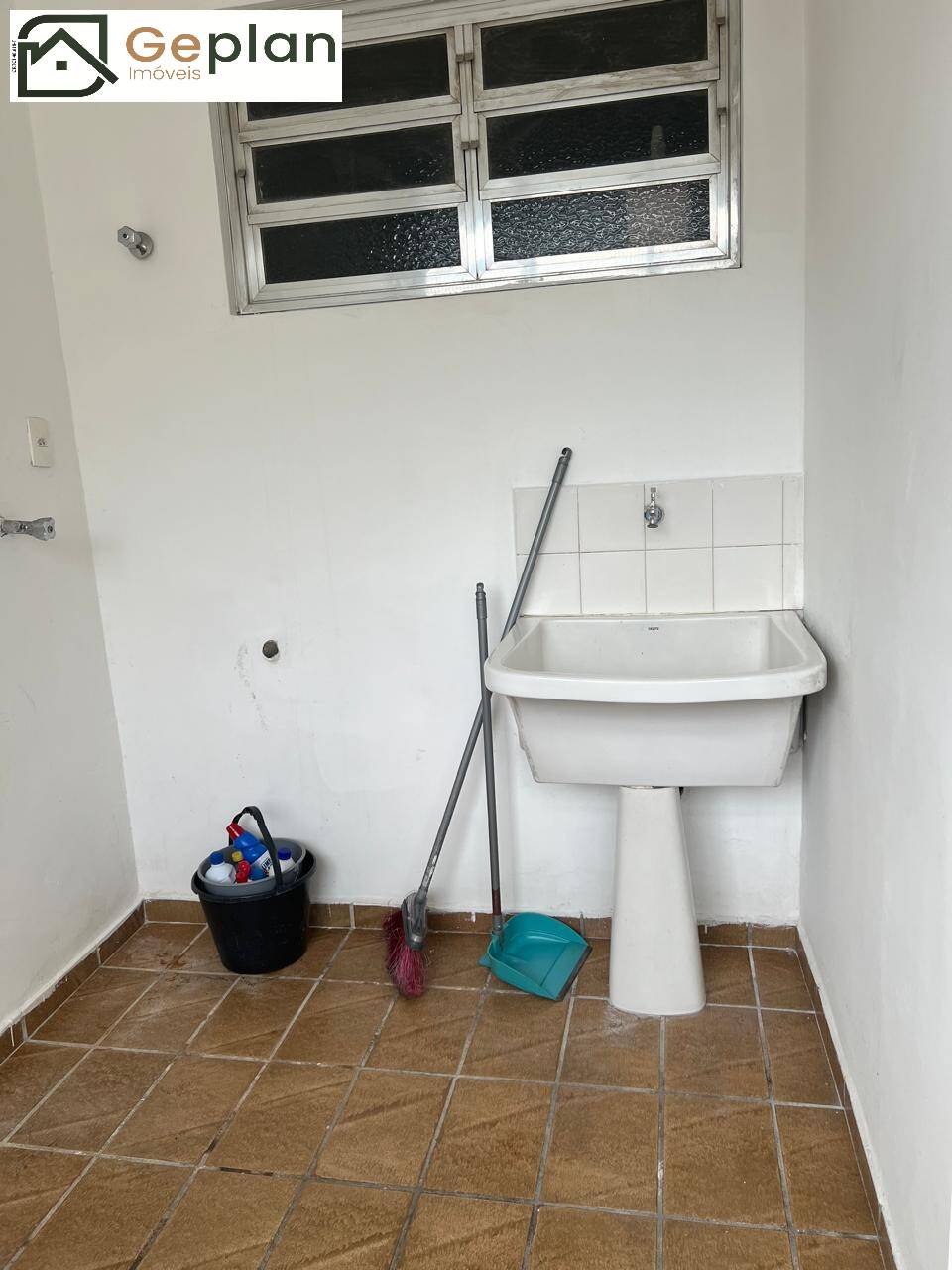 Apartamento para alugar com 3 quartos, 85m² - Foto 17