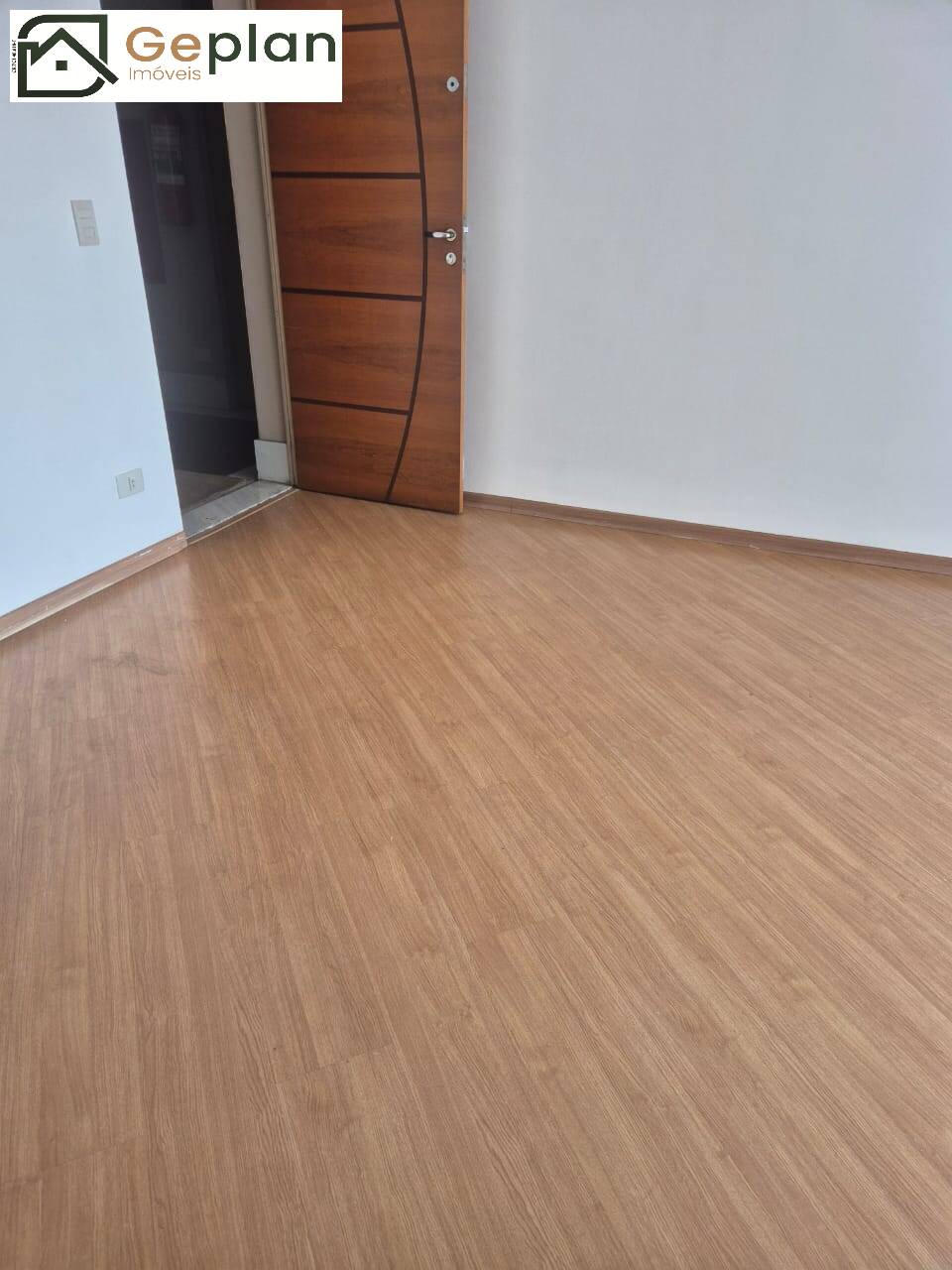 Apartamento para alugar com 2 quartos, 65m² - Foto 6