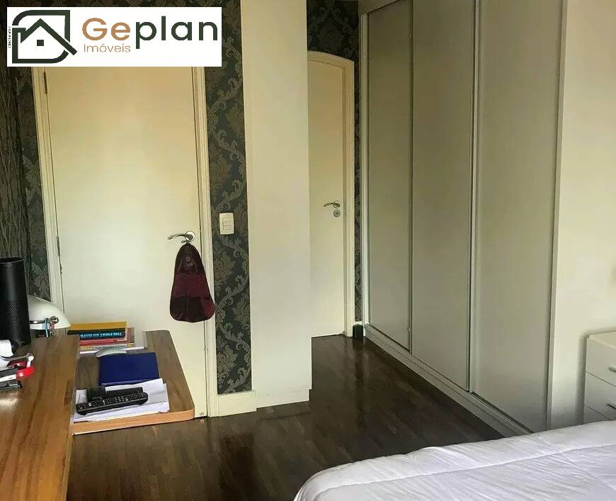 Apartamento à venda com 3 quartos, 140m² - Foto 4