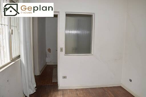 Casa à venda com 4 quartos, 200m² - Foto 7